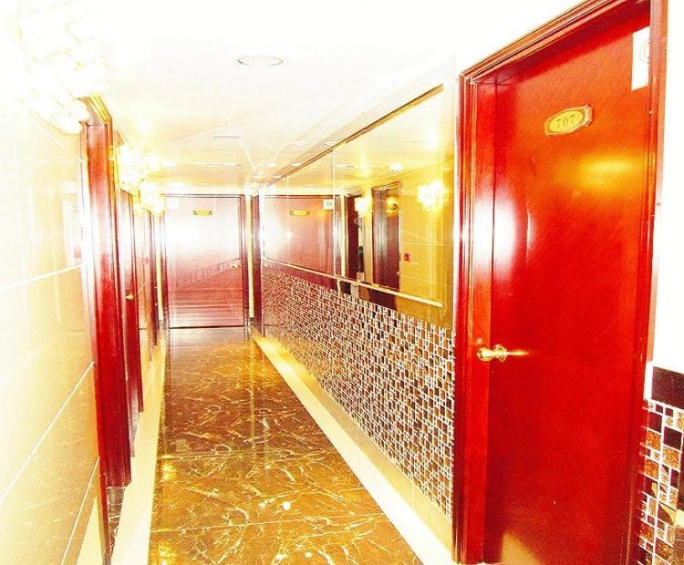 New Chung King Mansion Guest House - Tower C Hongkong Exterior foto