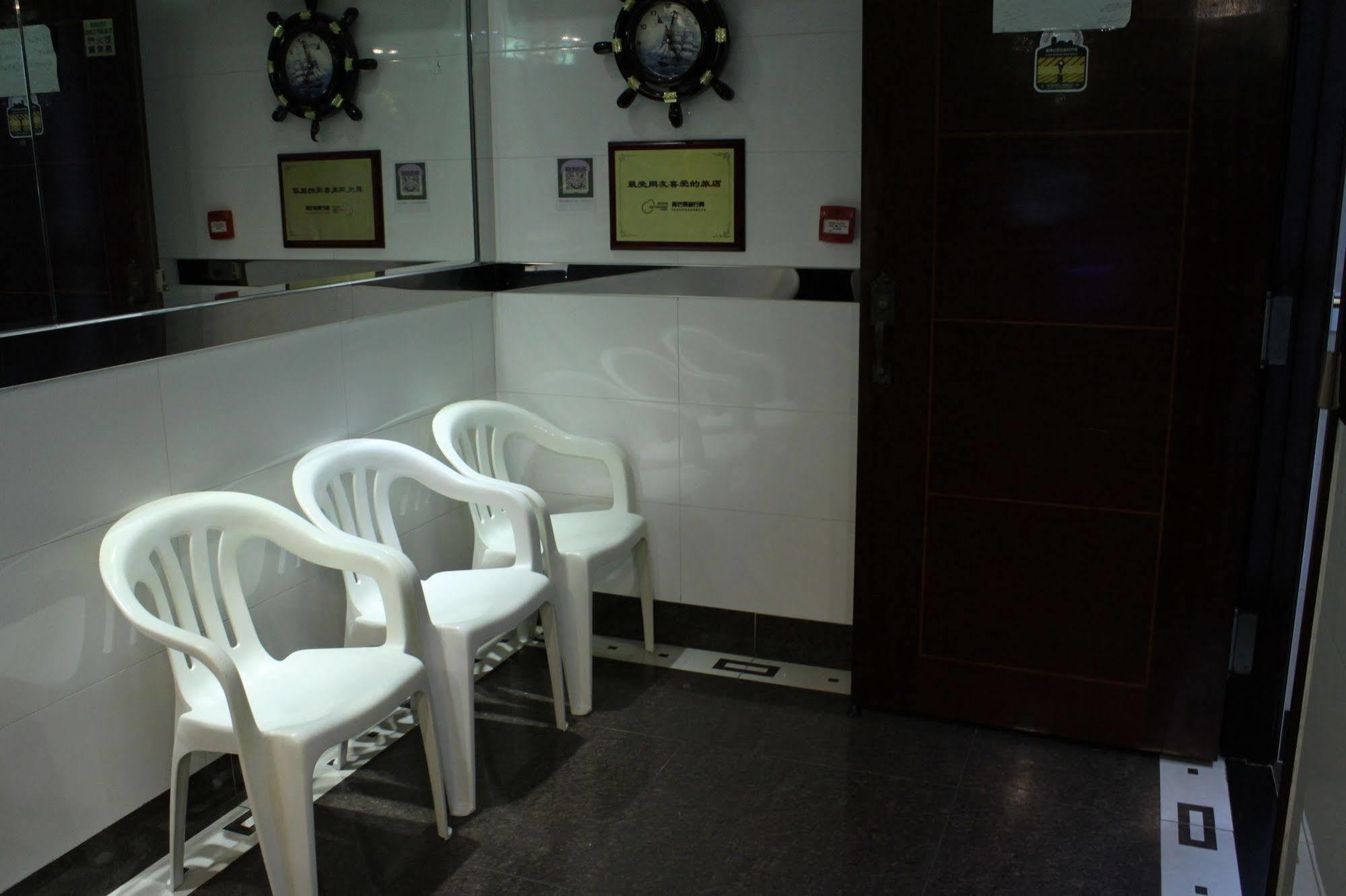 New Chung King Mansion Guest House - Tower C Hongkong Exterior foto
